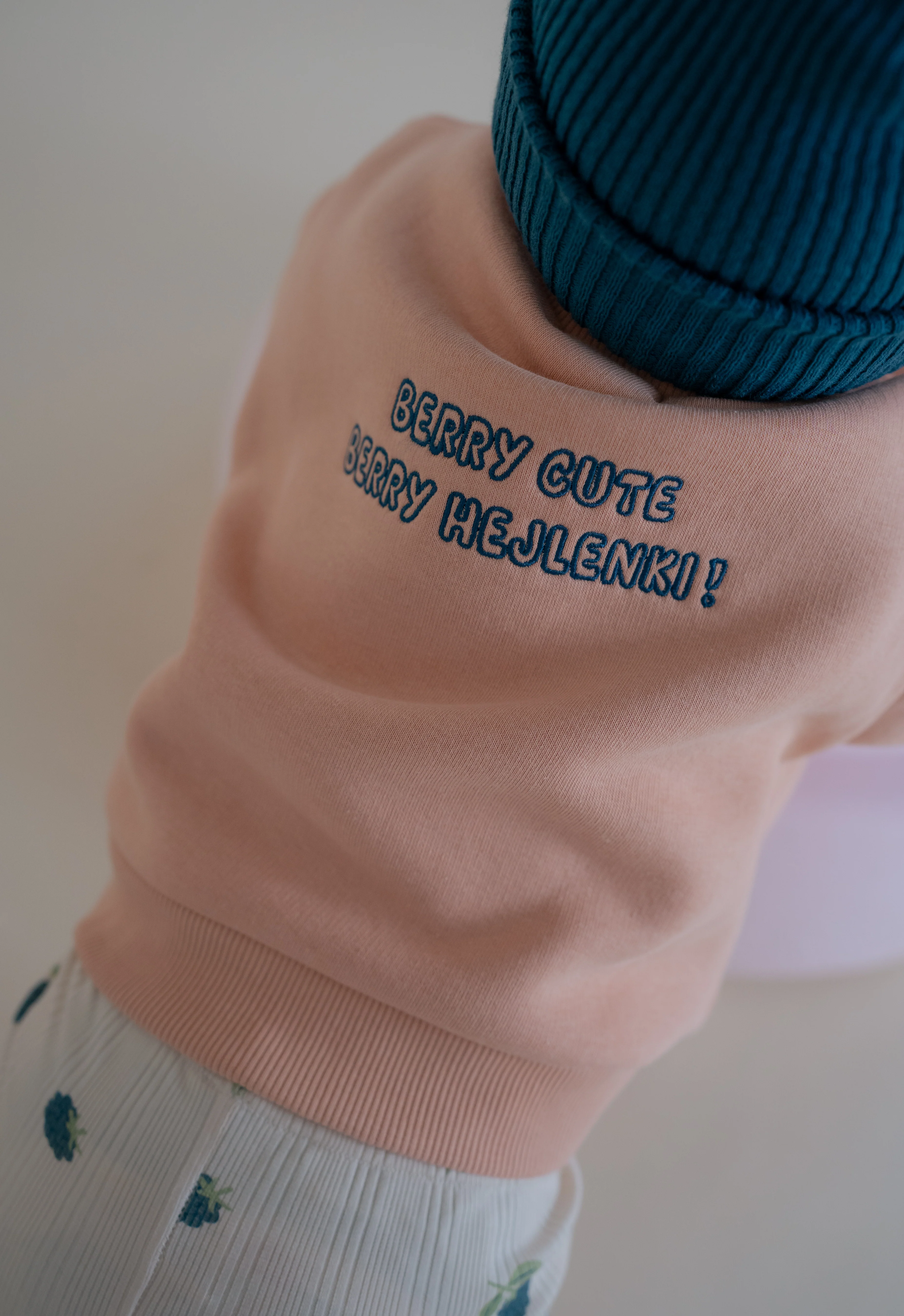BERRY CUTIE SWEATER - Image 6