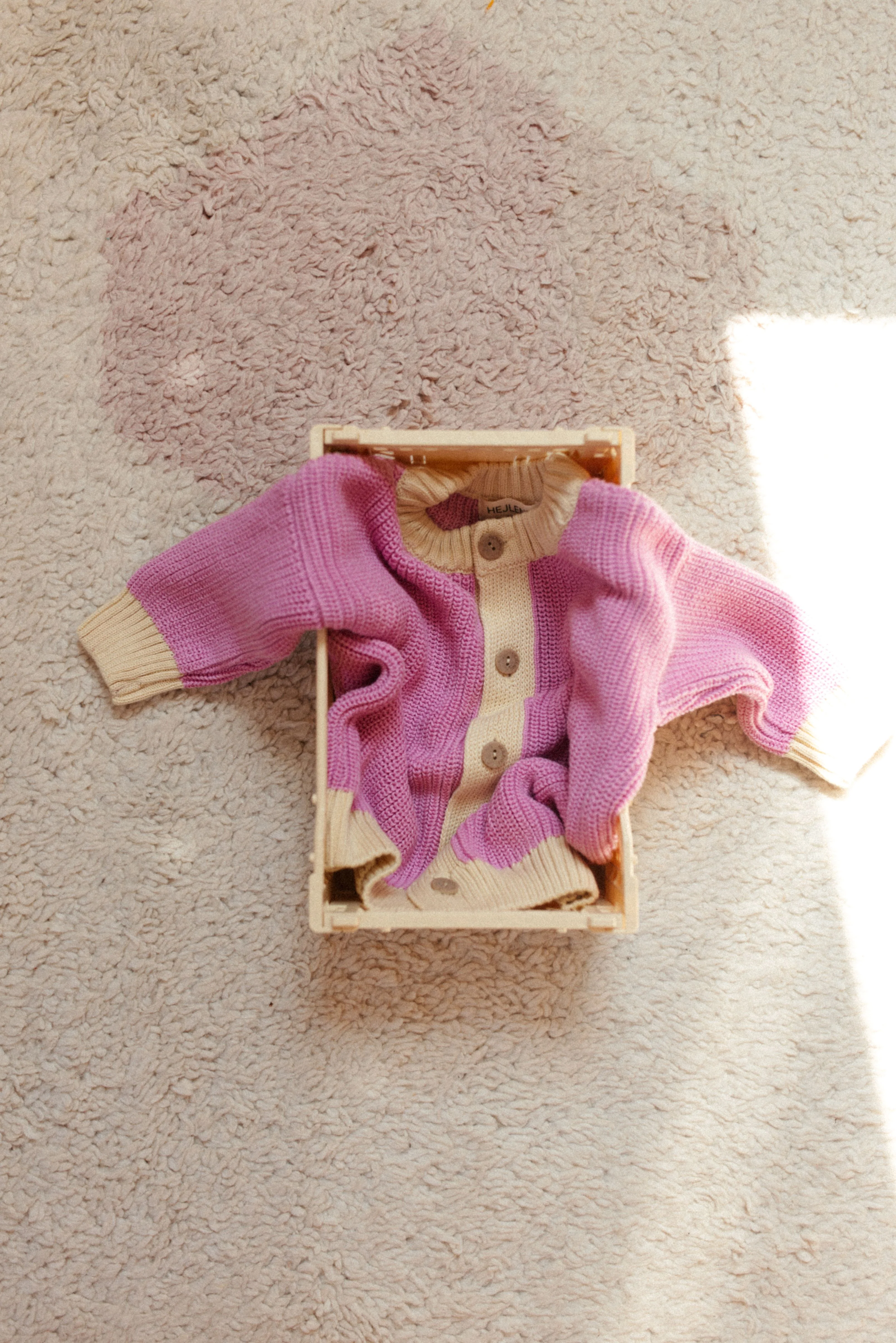 CHUNKY KNIT CARDIGAN CANDY/BUTTER - Image 3