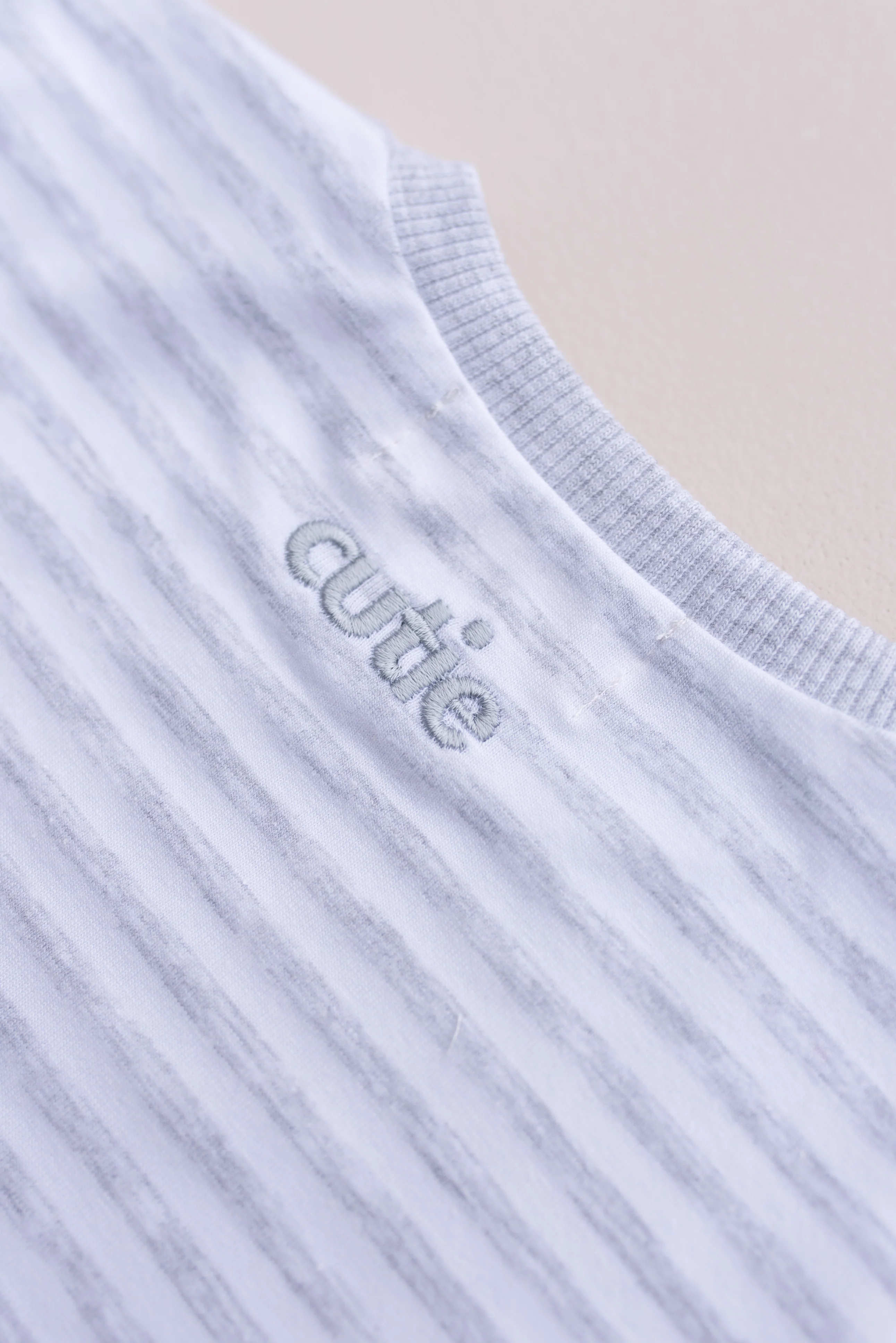CUTIE OVERSIZE T-SHIRT STRIPED GREY - Image 9
