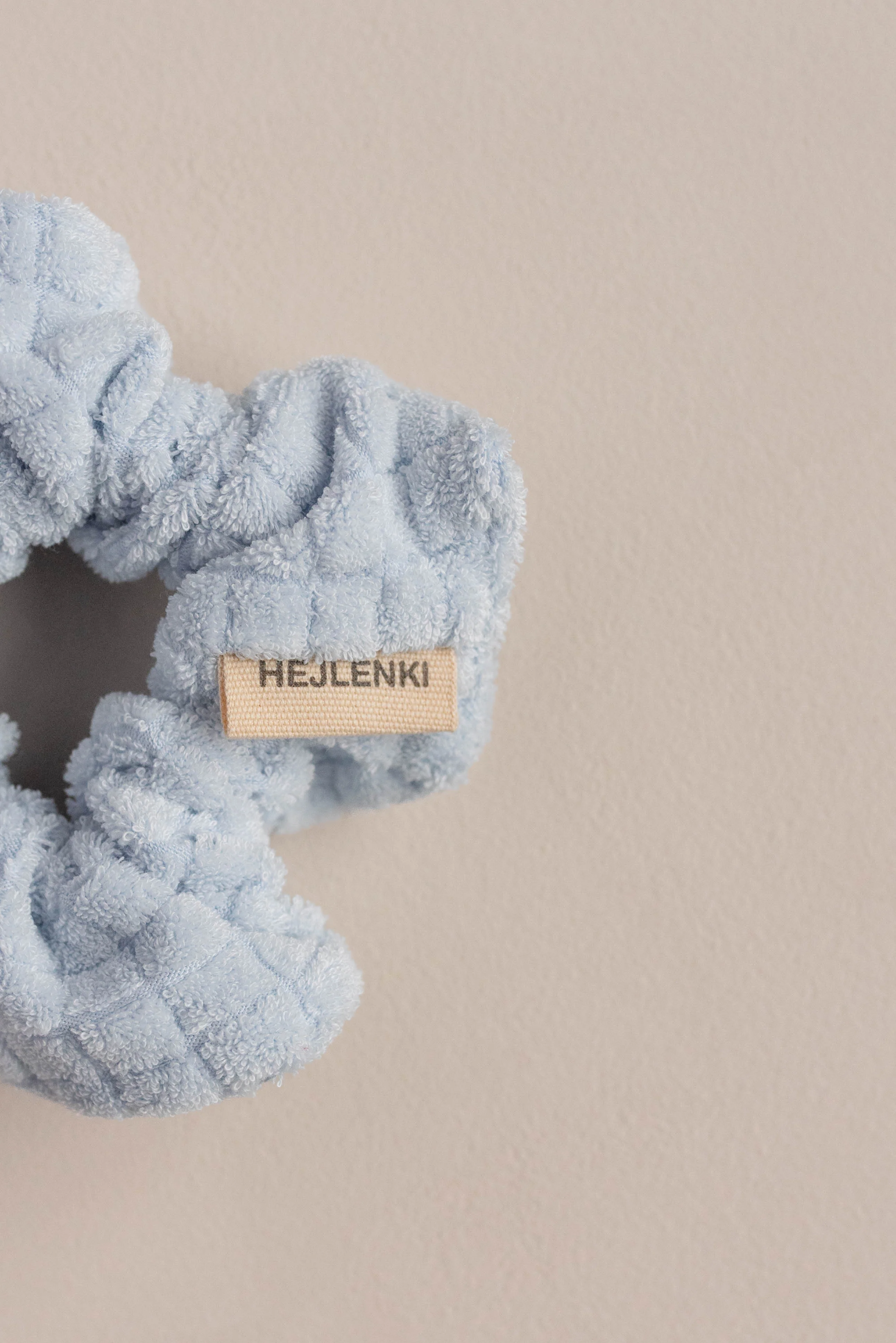 WOMEN FROTTEE SCRUNCHIE - Image 5