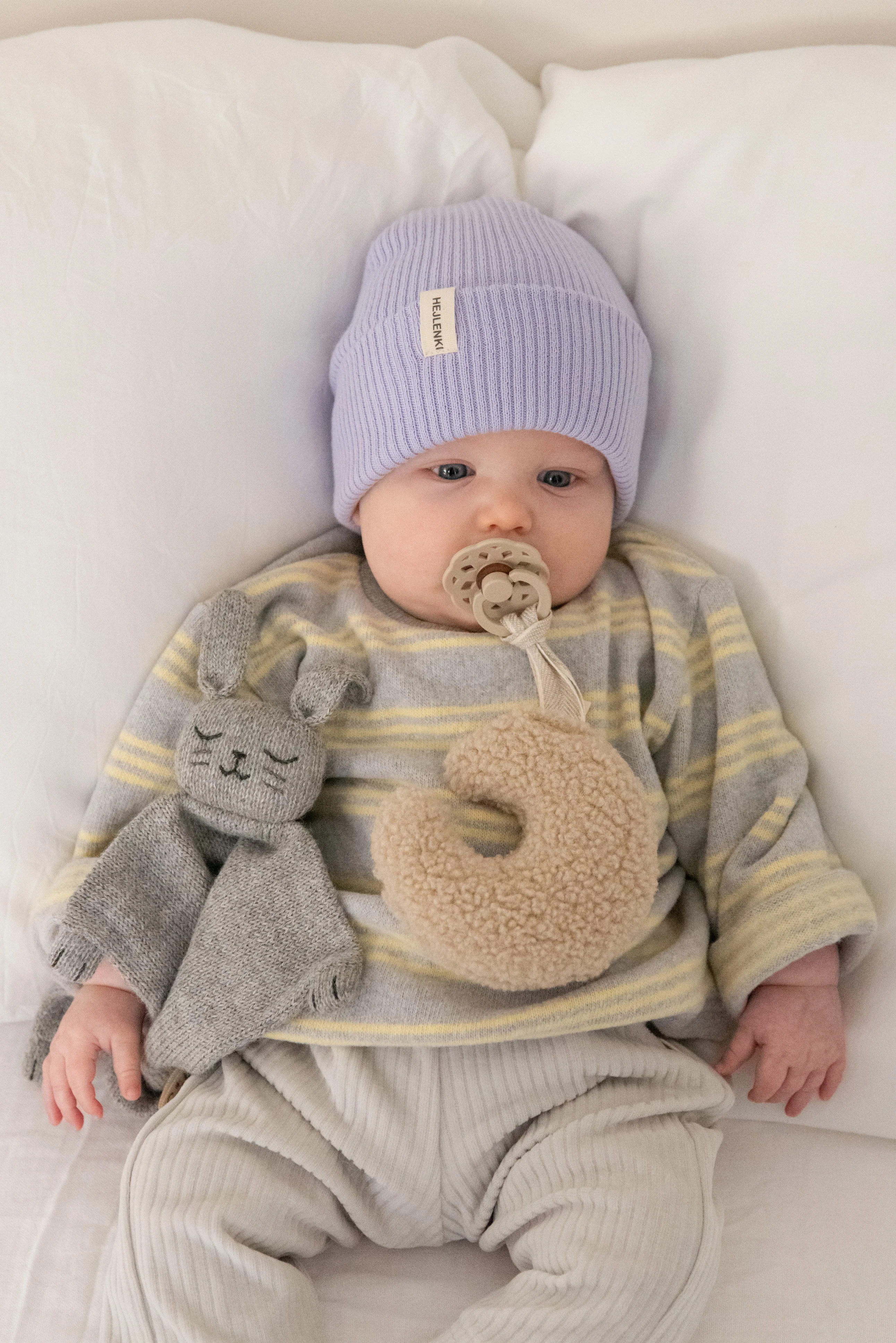 KNIT BEANIE LAVENDER CREAM - Image 6