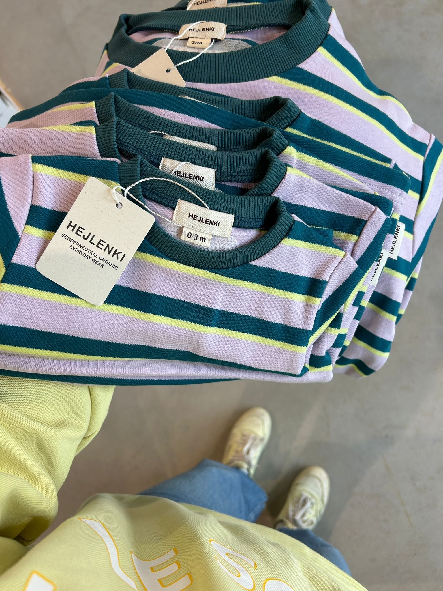 MEN OVERSIZE LONGSLEEVE BERRY STRIPED - Image 4