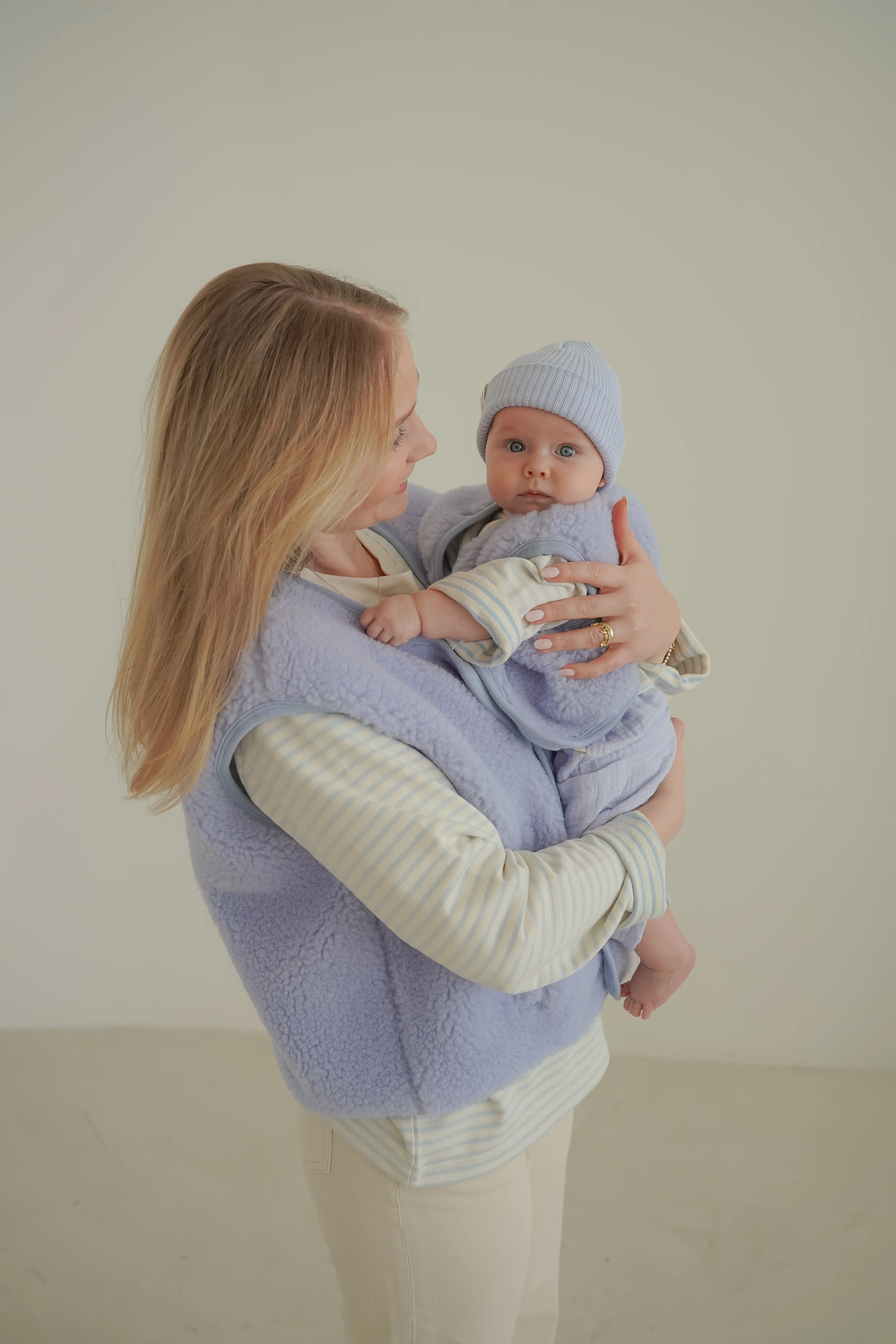 MERINO TEDDY VEST GLAZE - Image 4