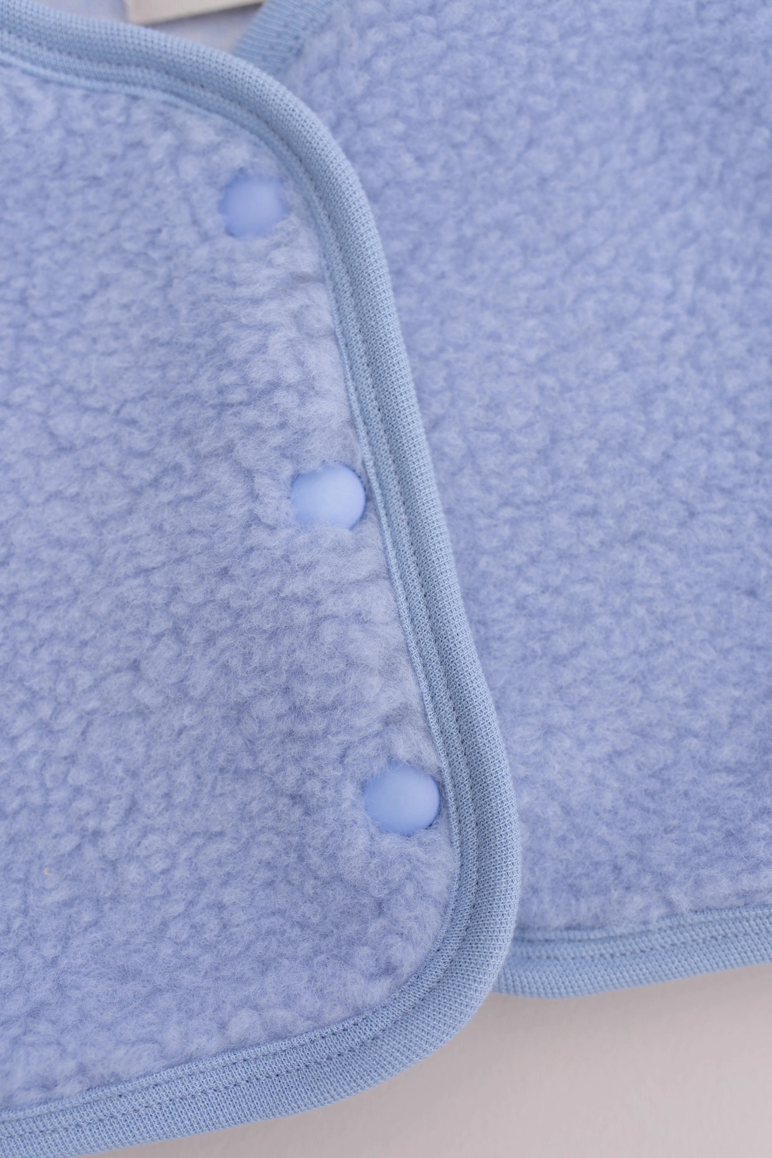MERINO TEDDY VEST GLAZE - Image 8