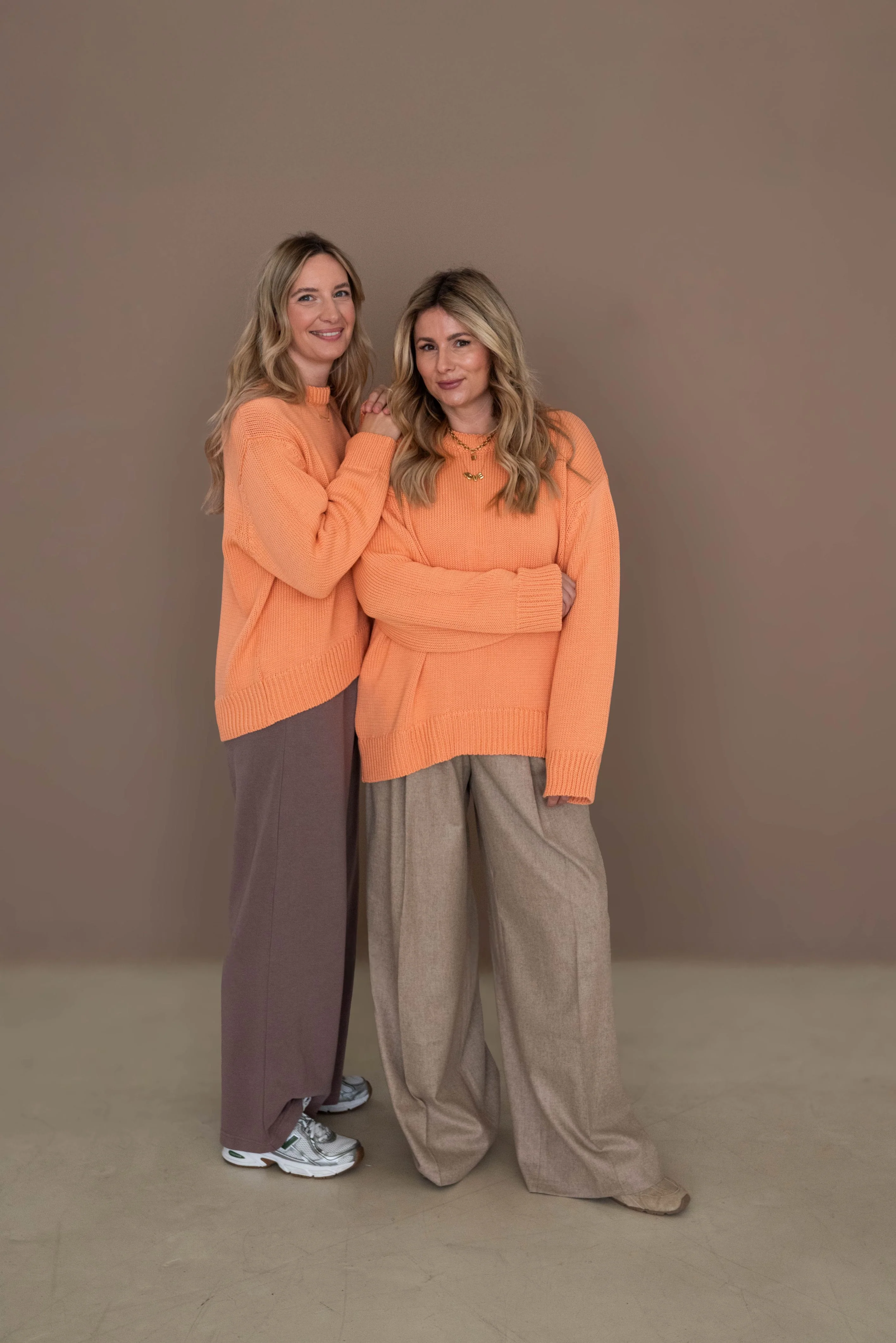 WOMEN CHUNKY KNIT PULLI APRICOT POP - Image 4