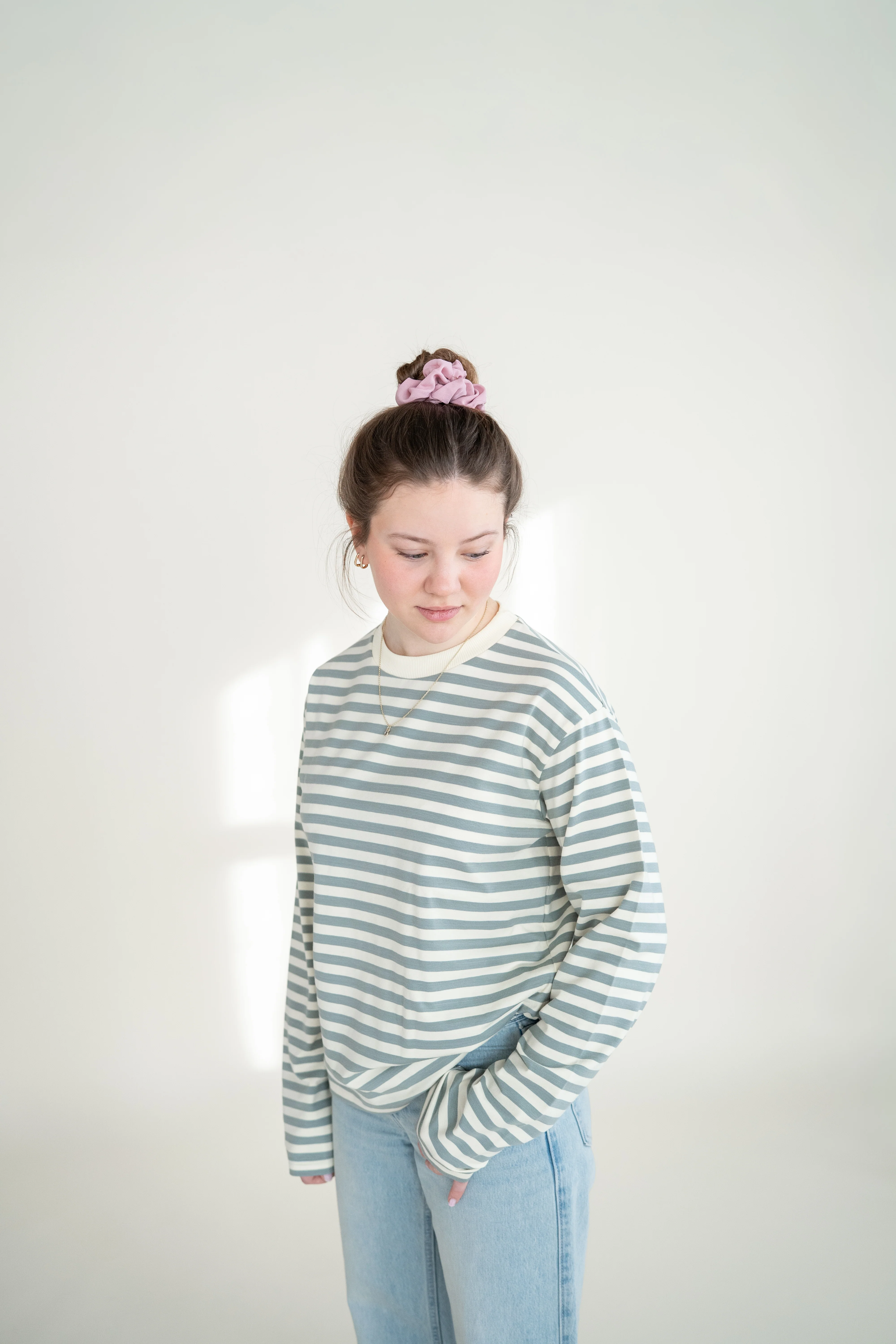 MOMMY OVERSIZE LONGSLEEVE SHADOW STRIPED - Image 6