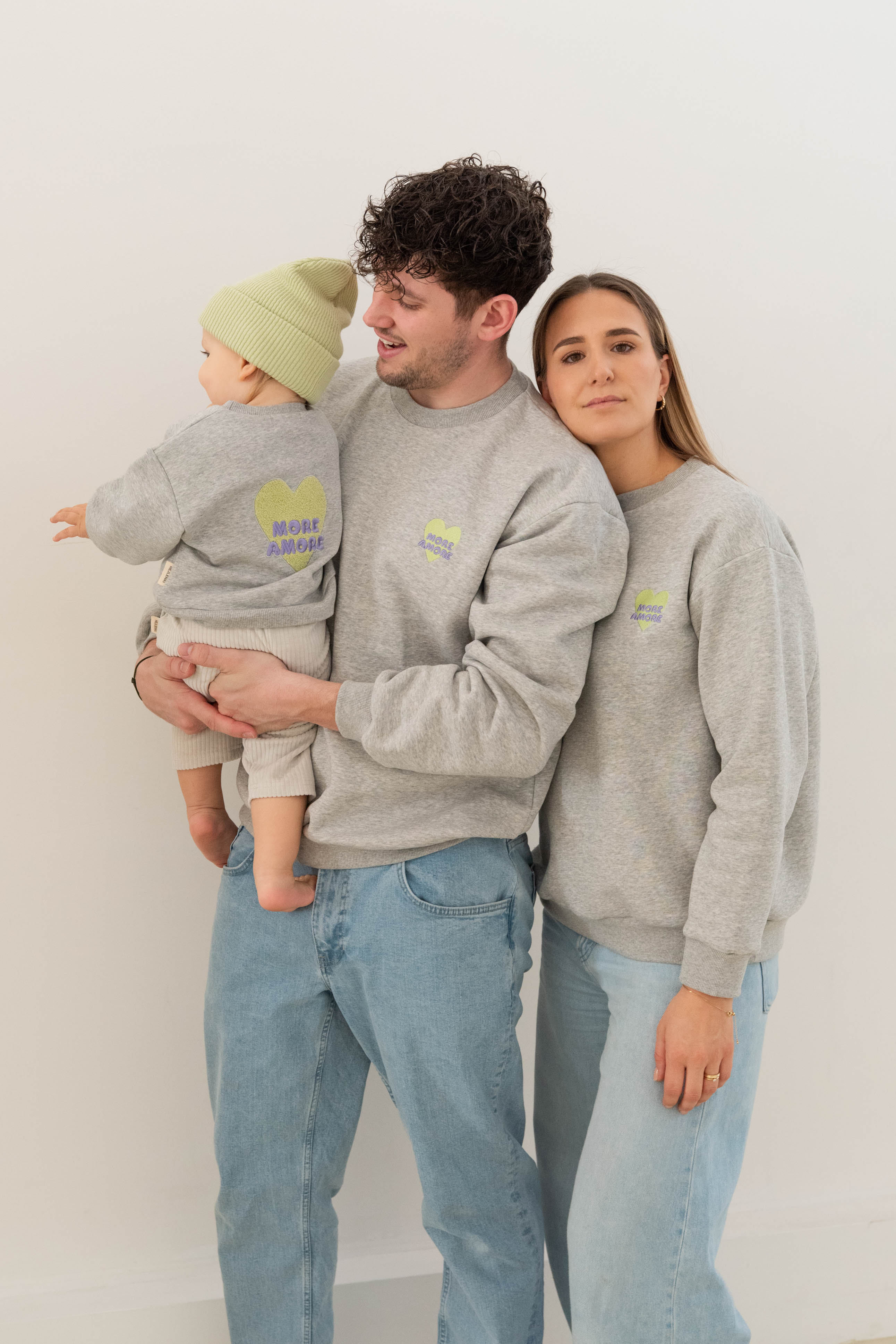 MORE AMORE SWEATER