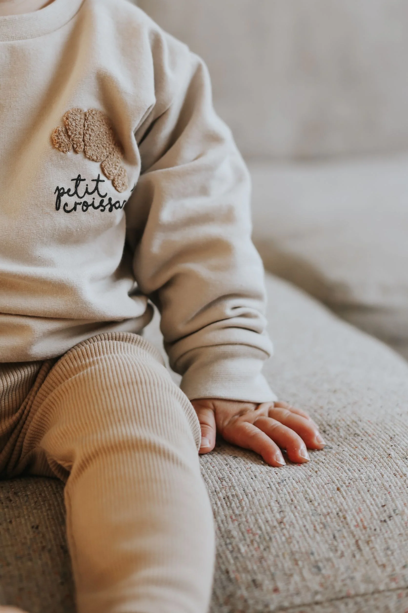 PETIT CROISSANT SWEATER - Image 5