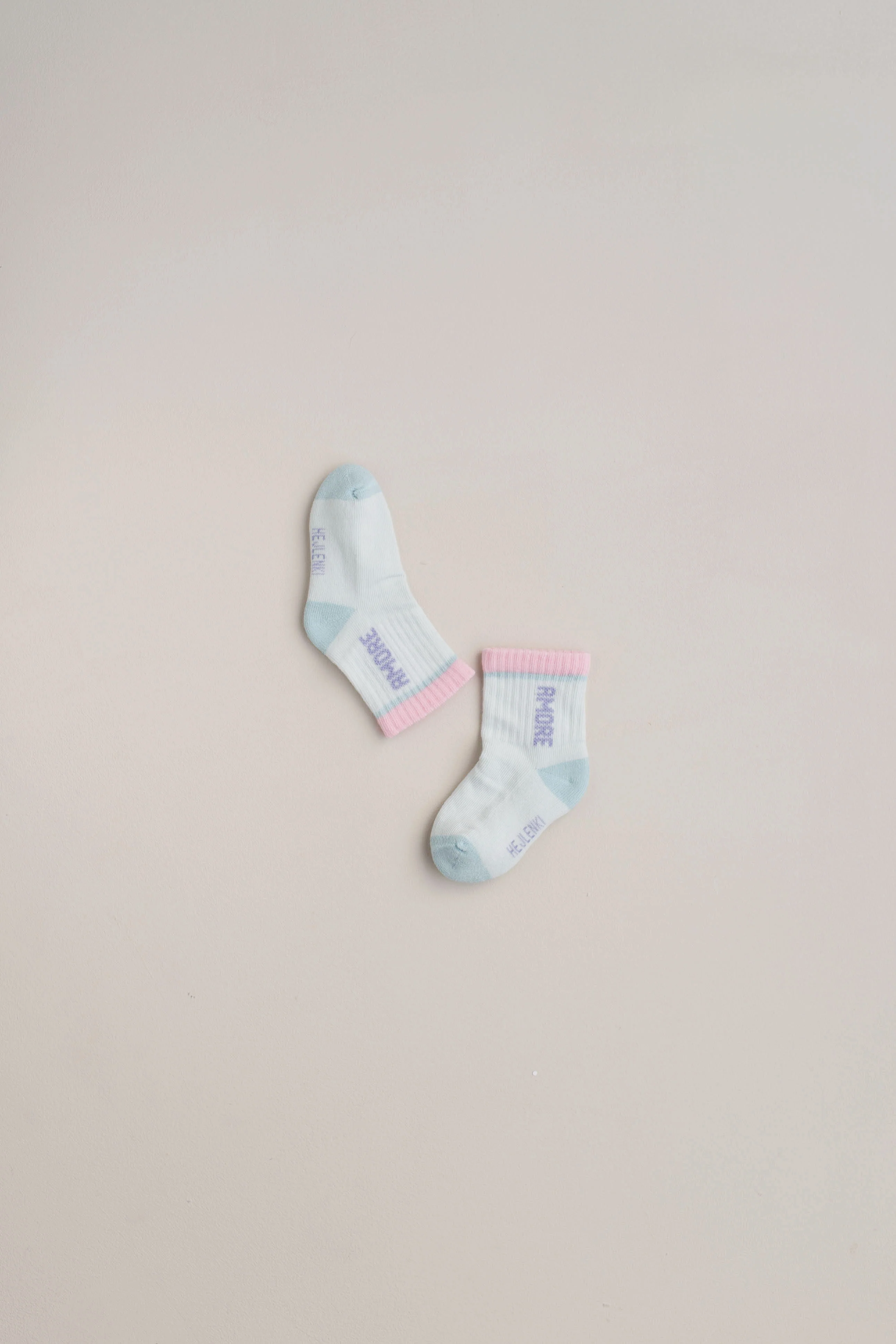 SOCKS AMORE