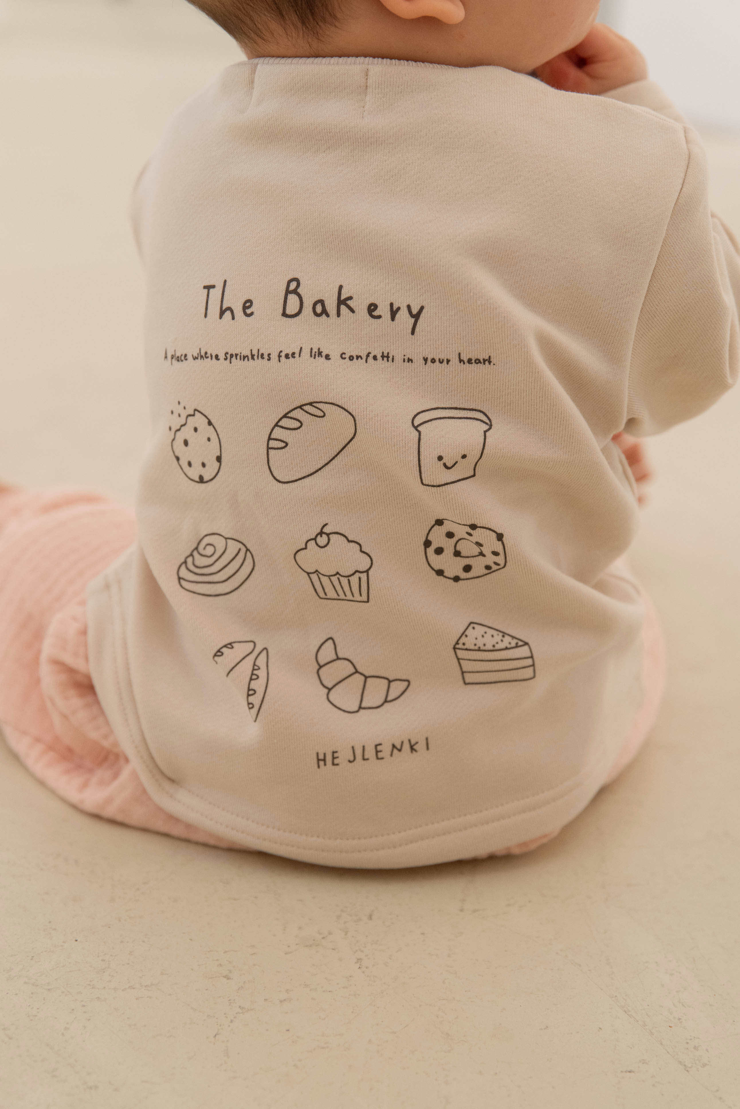 THE BAKERY OVERSIZED LONGSLEEVE - Image 4