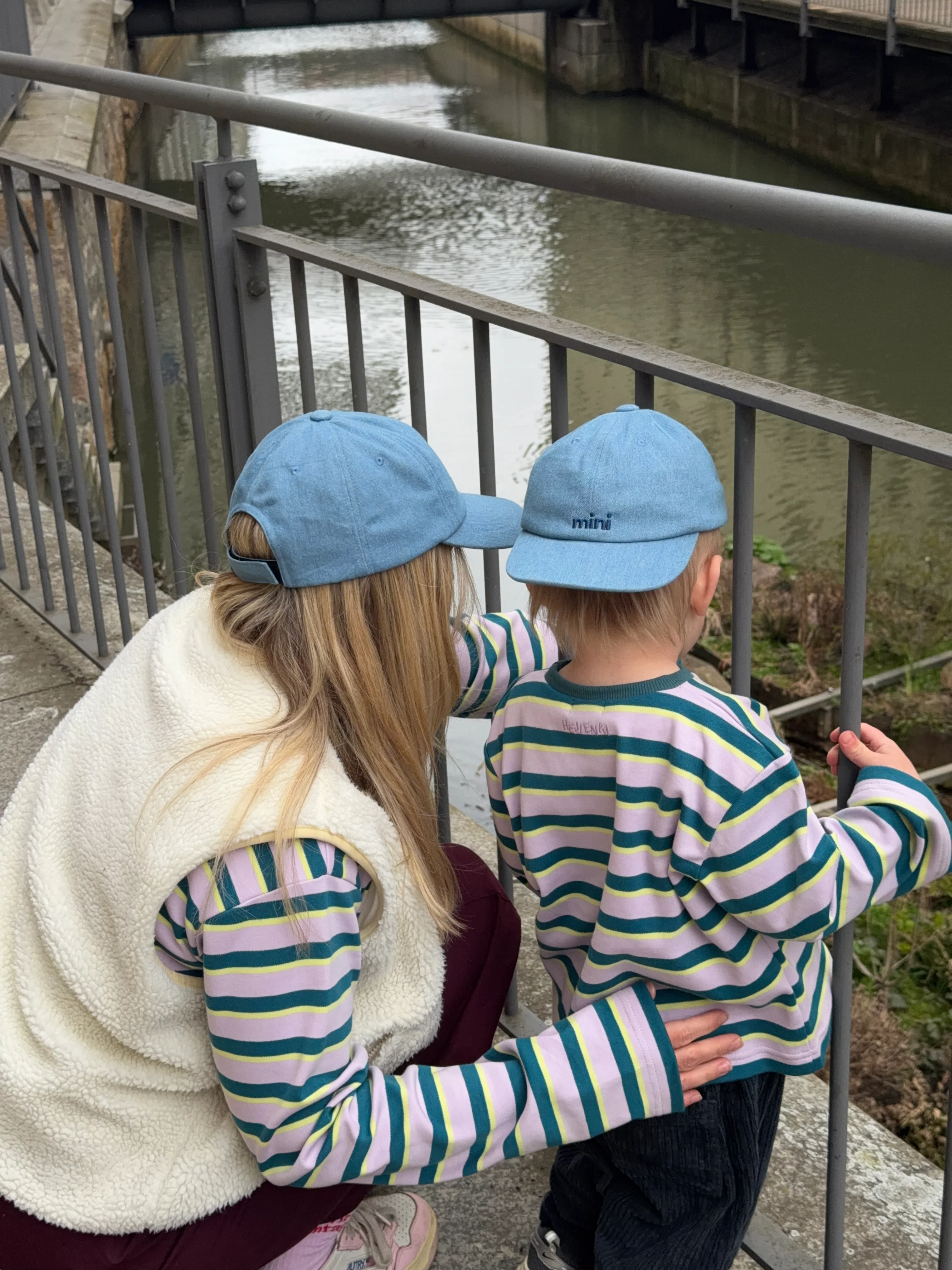 WOMEN OVERSIZE LONGSLEEVE BERRY STRIPED - Image 3