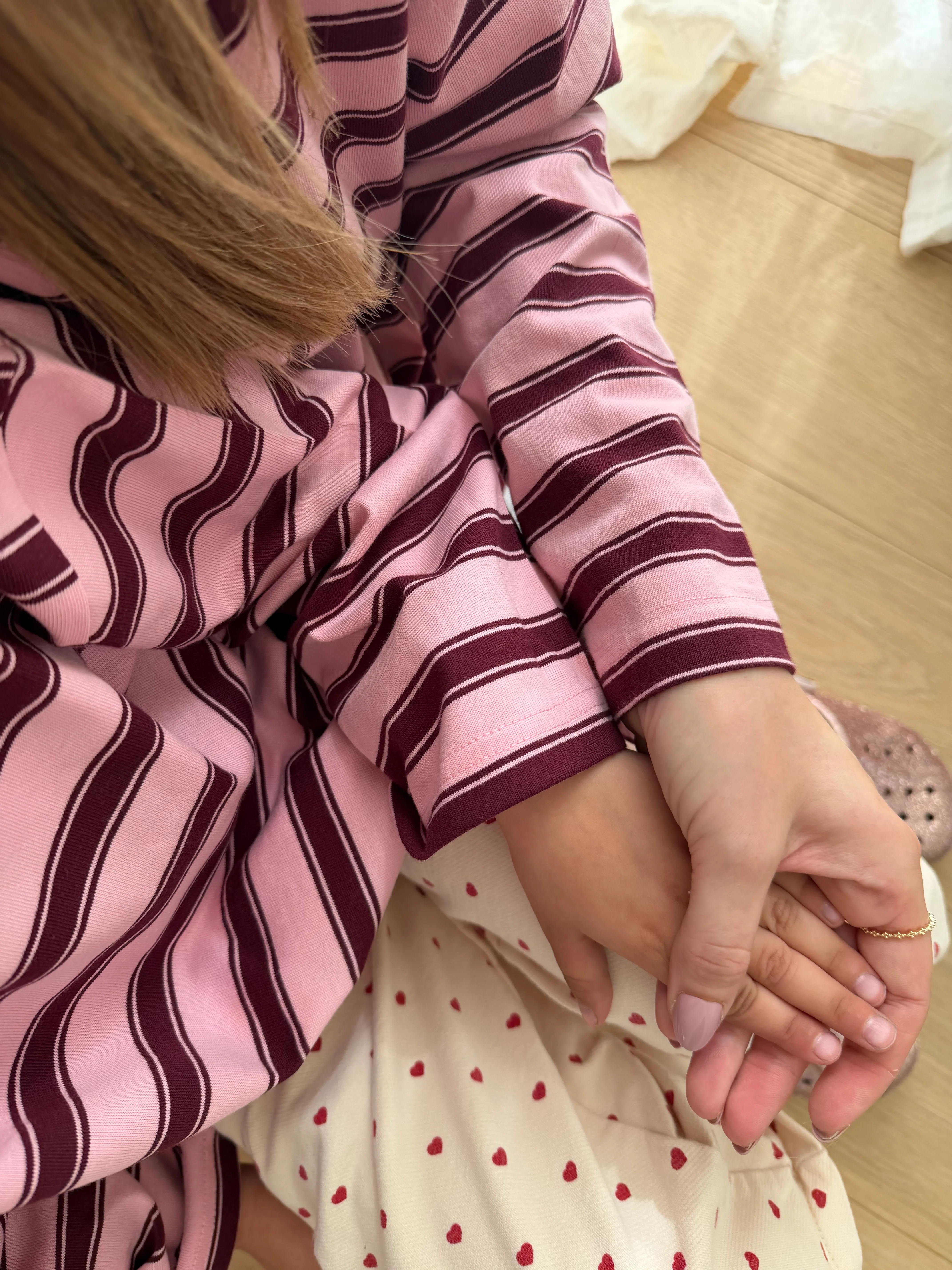 OVERSIZE LONGSLEEVE STRAWBERRY CHOCOLATE STRIPED - Image 7