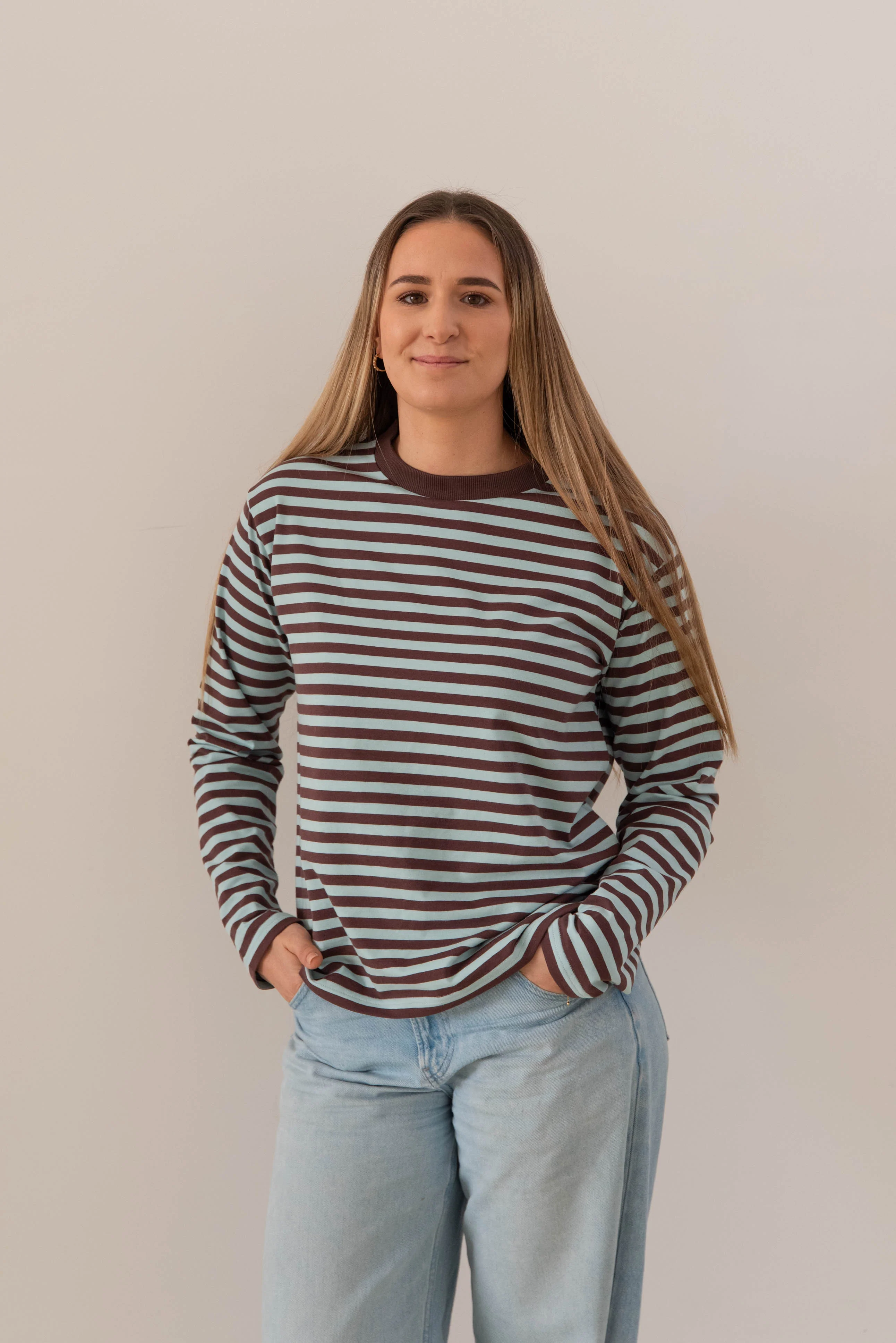 WOMEN OVERSIZE STRIPED LONGSLEEVE AQUA/BROWN - Image 4